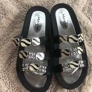 Masigo beaded sandals Small (estimate 5/6)
